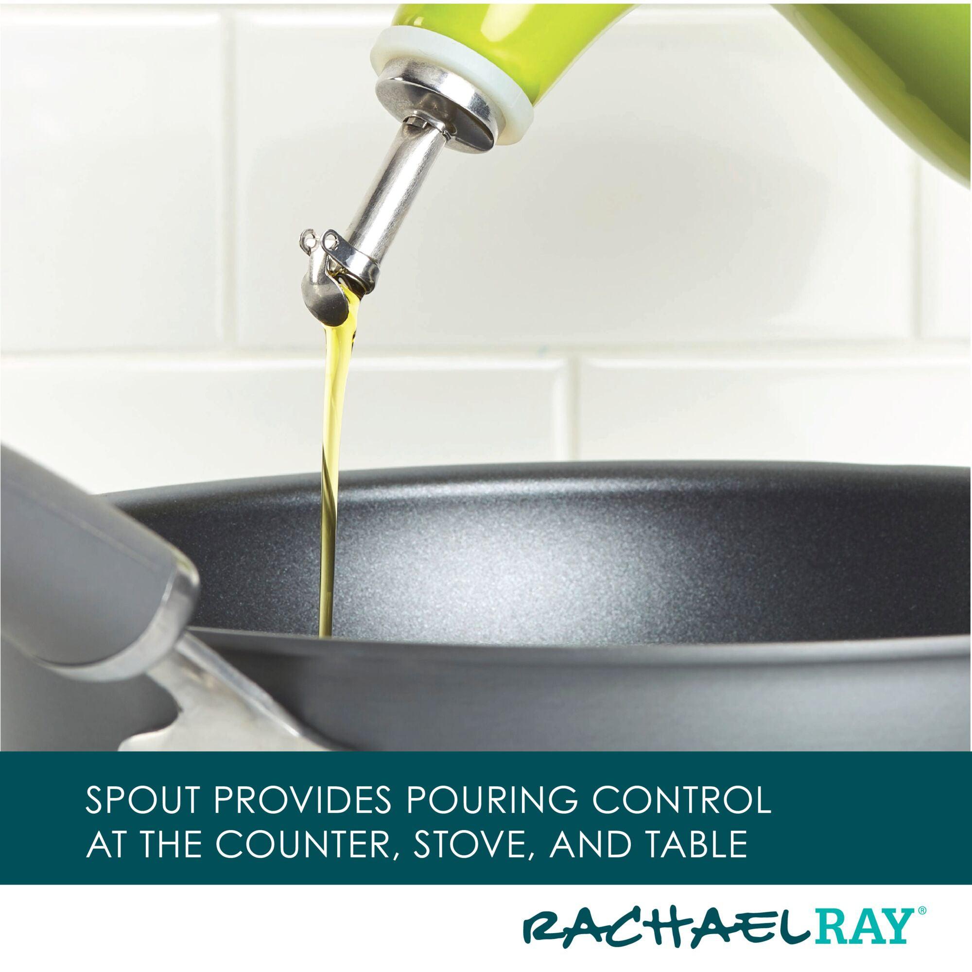 Square-58388_RR_RR9_EVOO_Green_Pouring_alt